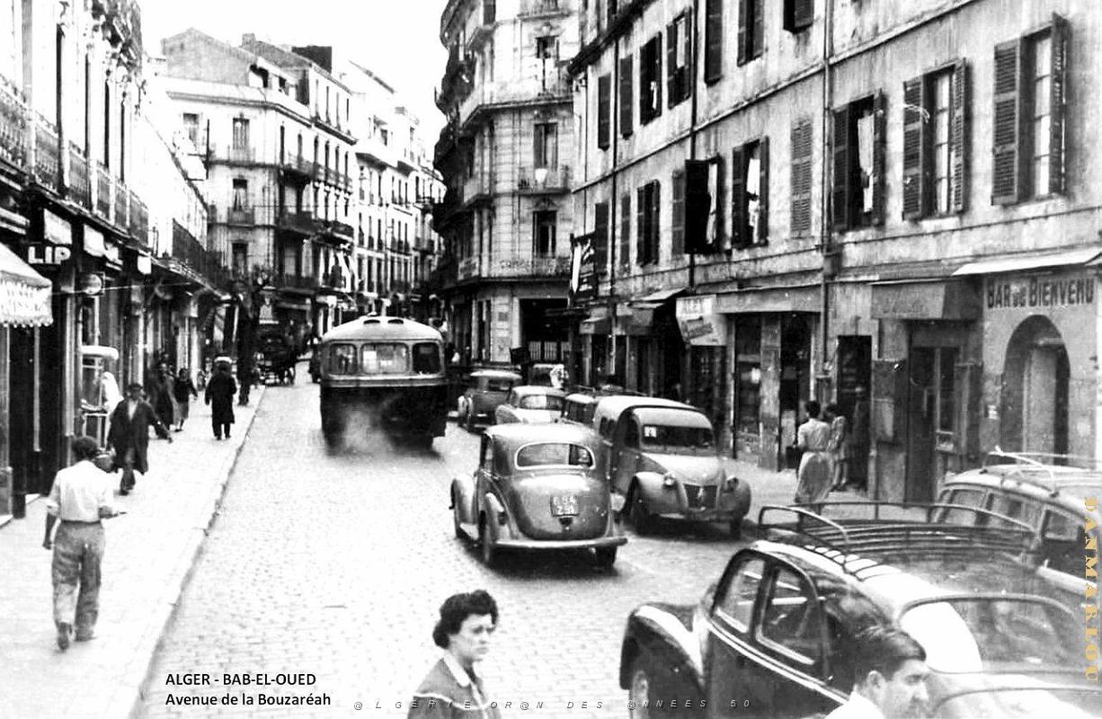 Alger-Bab-el-oued - Avenue de la Bouzareah.jpg